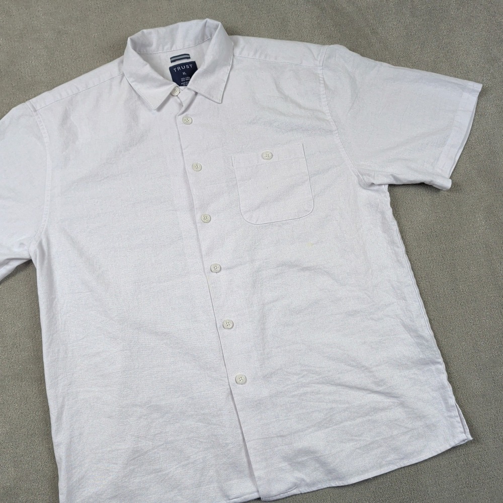 Trust Shirt XL Mens White Short Sleeve Linen Rayon Blend Button Up Chest Pocket